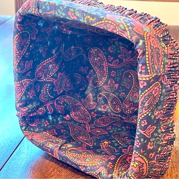 Longaberger Basket 1998 Father's Day Finders Keepers-Paisley Interior - Picture 10 of 13